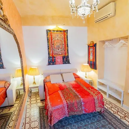 Aparthotel Suay