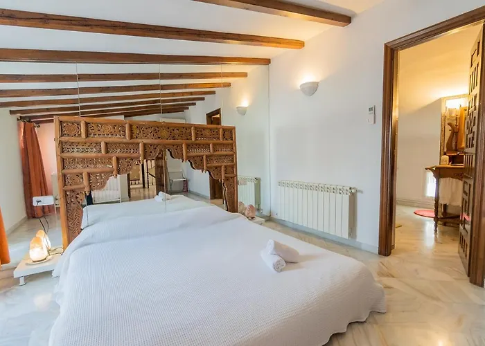 Apart-hotel Suay 2*