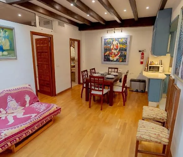 Apart-hotel Suay Sevilha