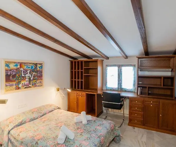 Apart-hotel Suay 2*