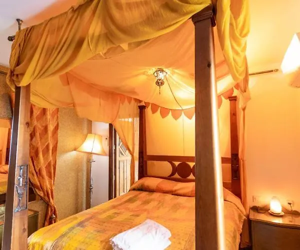 Apart-hotel Suay 2*